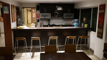 Tägliches inbegriffenes großes Frühstück