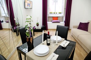 Apartment | In-room dining - Home2Rome - Trastevere Natale (Rome)