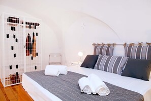 Appartement | 1 chambre, lits bébé (gratuits), Wi-Fi gratuit, draps fournis