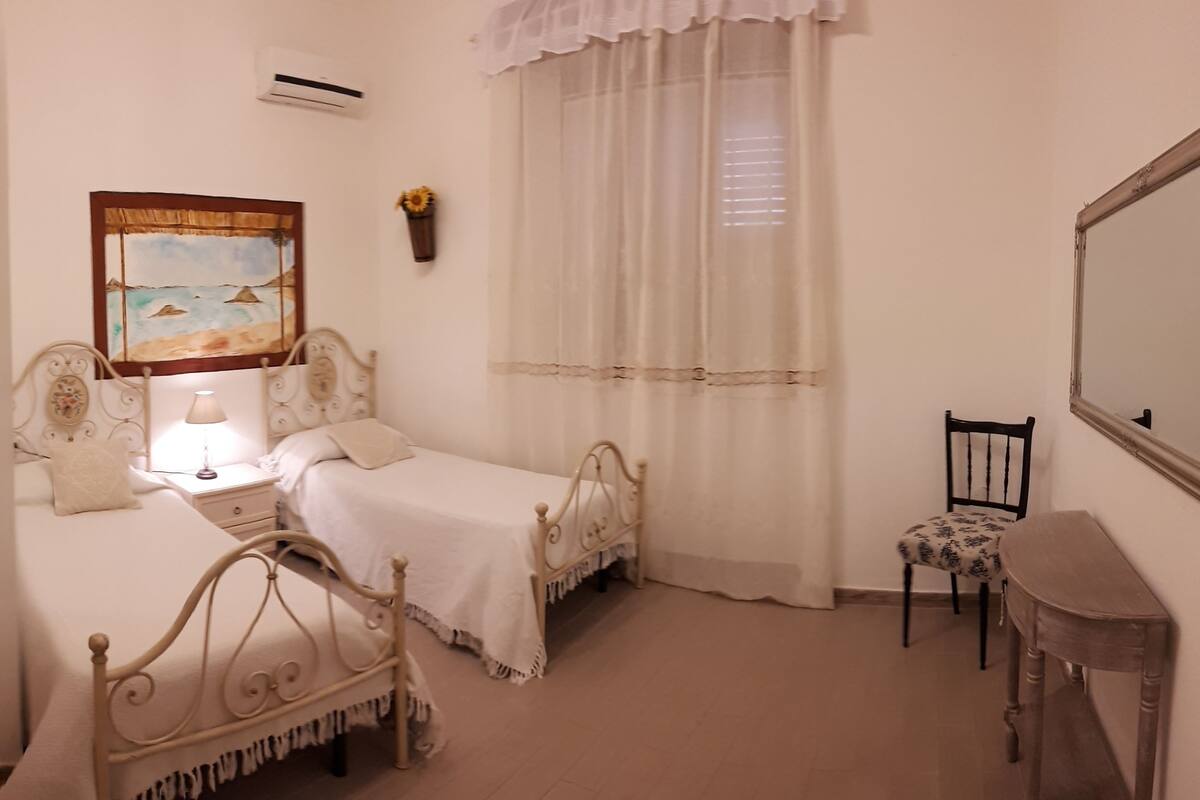 Minibar, individually decorated, desk, rollaway beds