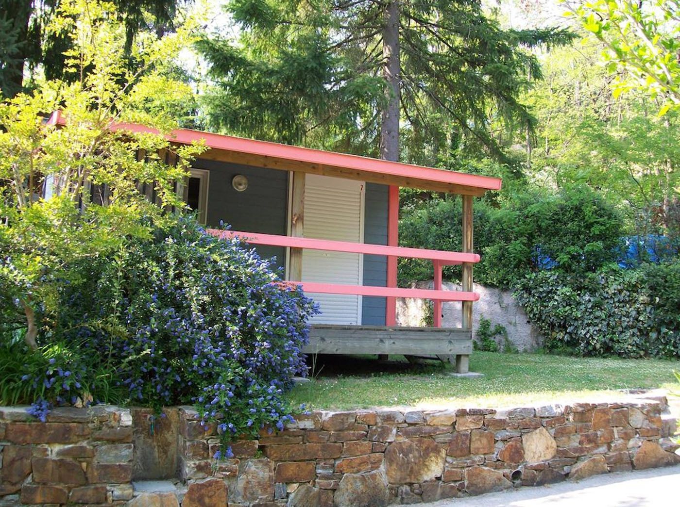 獨特設計、獨特裝修、遮光窗簾/窗簾、嬰兒床 (收費)