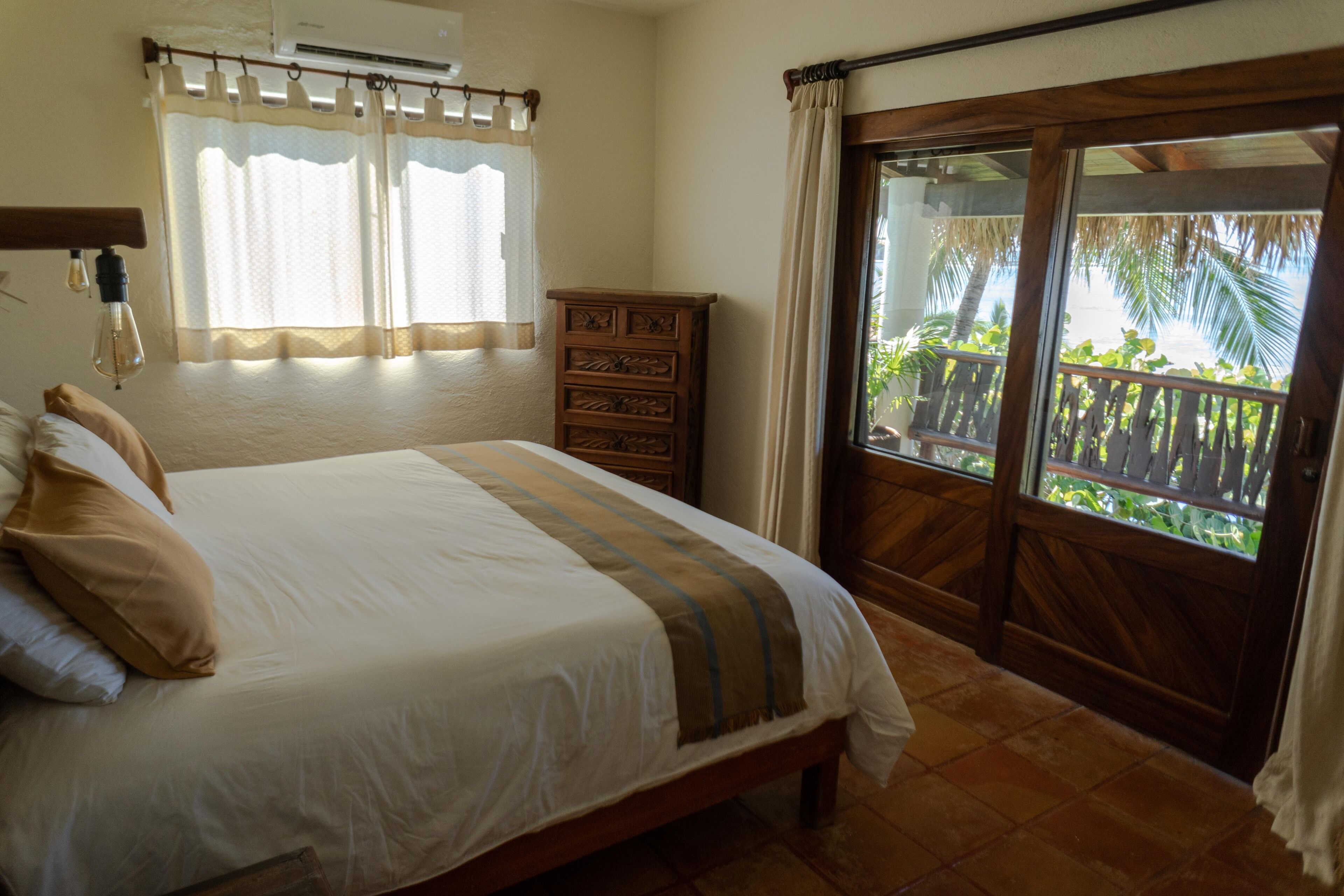 ocean suite | 1 bedroom, individually decorated, free wifi, bed sheets