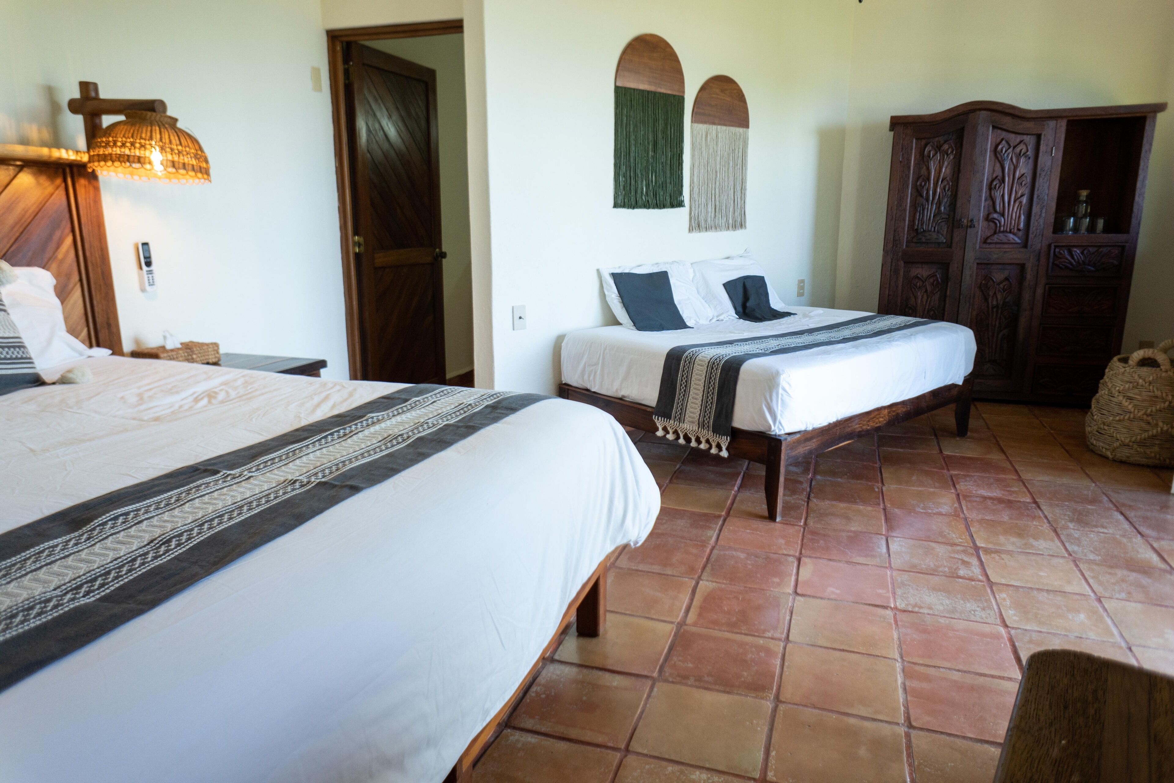 point suite | 1 bedroom, individually decorated, free wifi, bed sheets