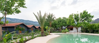 Nun BungaLove
