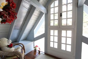 House | Free WiFi, bed sheets