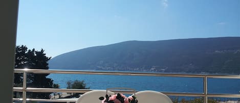Studio, balcon, vue mer | Vue de la chambre