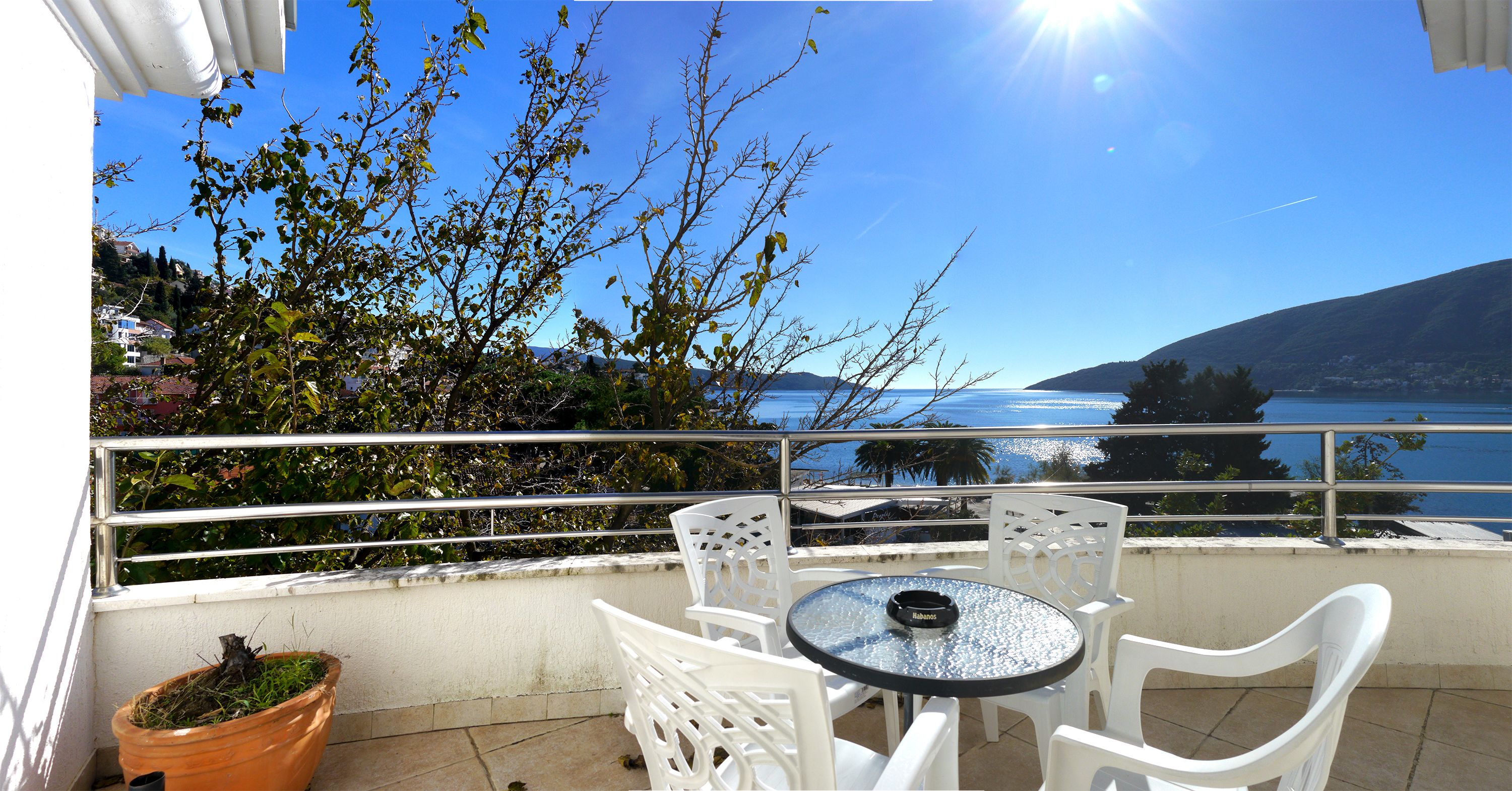 Deluxe Apartment, 2 Bedrooms, 2 Bathrooms | Balcony