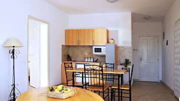 Apartment, 2 Bedrooms, Sea View