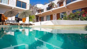 Piscine extérieure