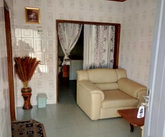 1 habitación, ropa de cama de alta calidad y escritorio 