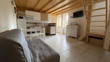 Apartment (Le Papillon) | Living room