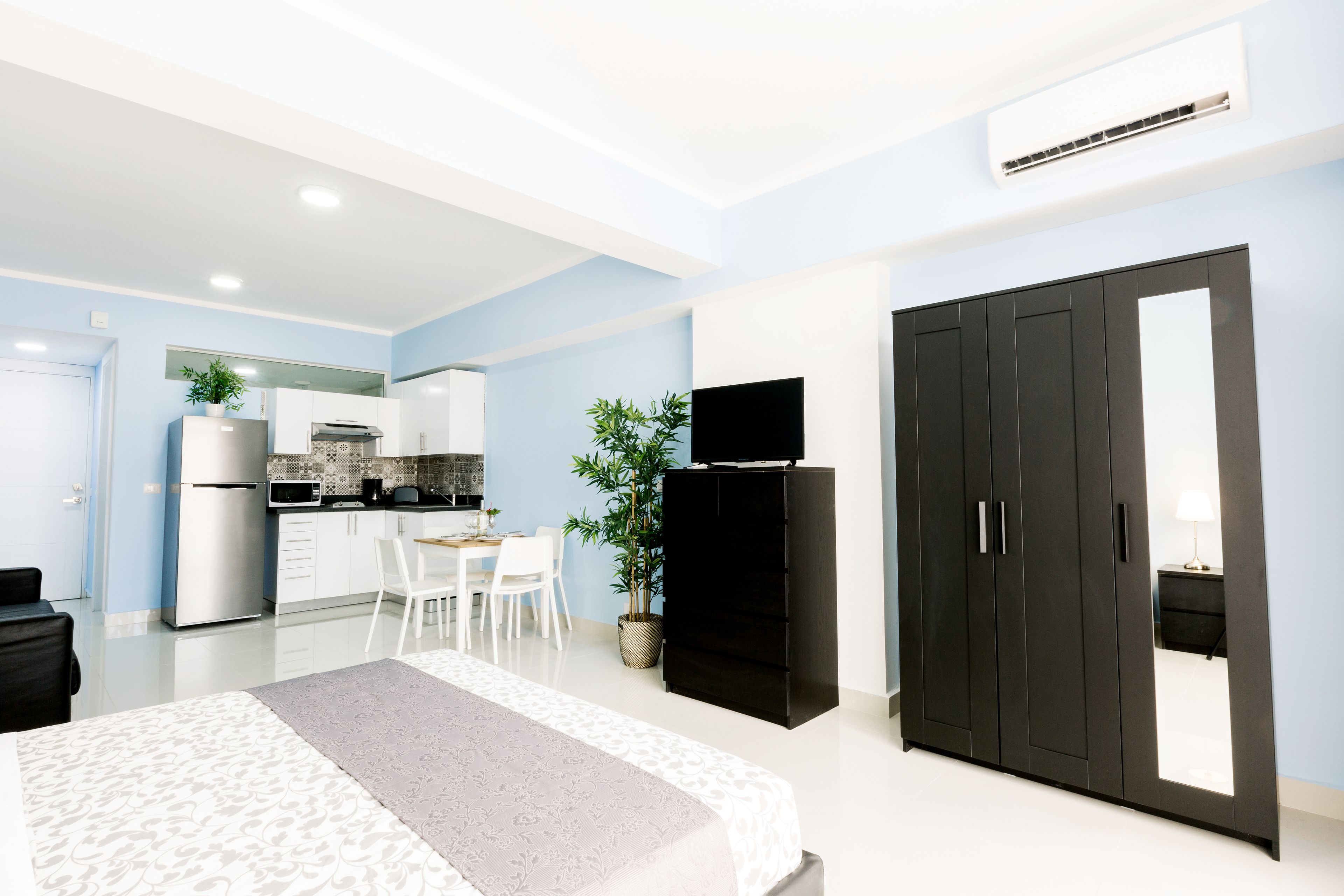 in-room safe, individually decorated, individually furnished