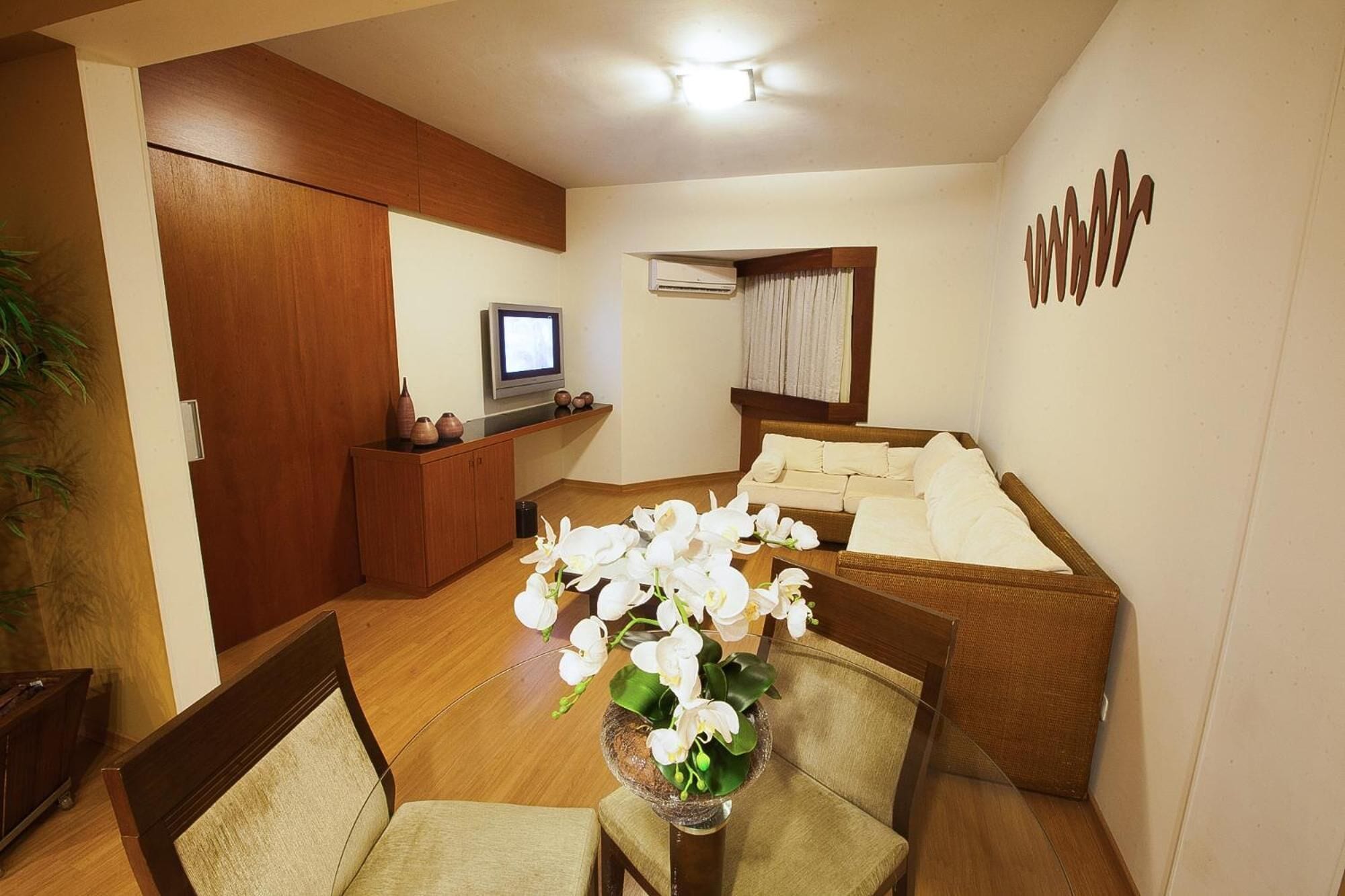 1 bedroom, minibar, desk, blackout curtains