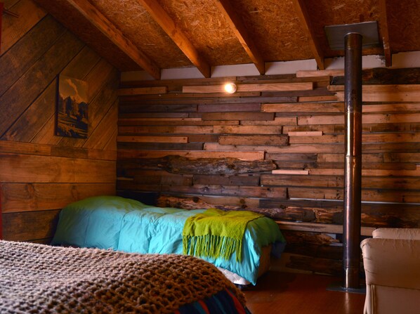 Apartment, 5 Bedrooms, Private Bathroom