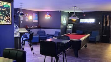 Sports bar