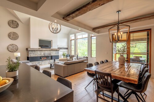 Havre Ride-Out 113 | Luxurious & Modern | Direct Ski-in Ski-out / Tremblant Living