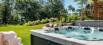 Havre 115 Des Montagnes | Luxurious & Modern | Ski-in Ski-out