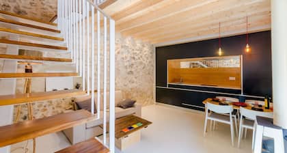 CASA VELLA (VALL PETIT) - Chalet with terrace in Mancor De La Vall. Free WiFi