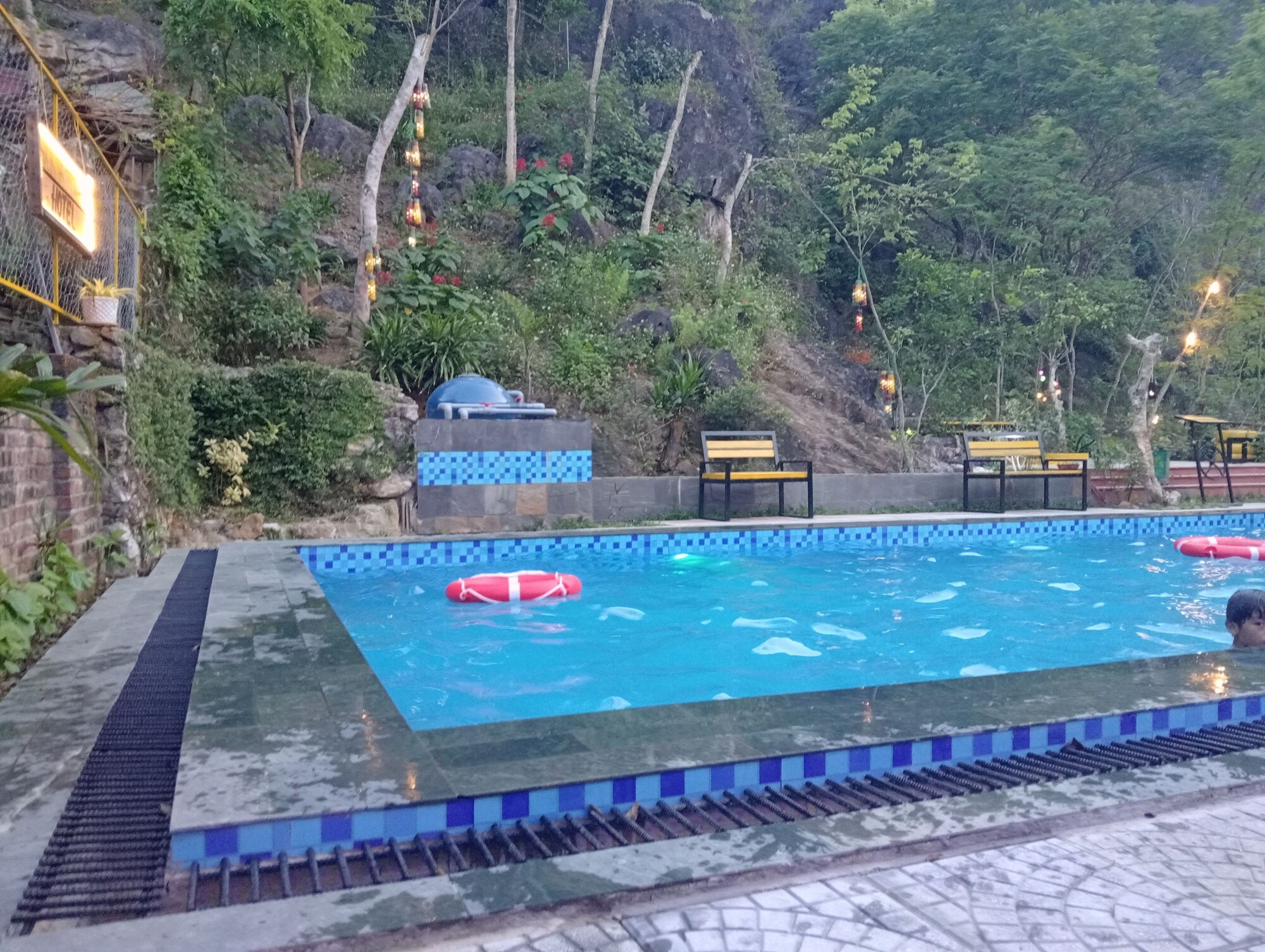 2 Star Hotels