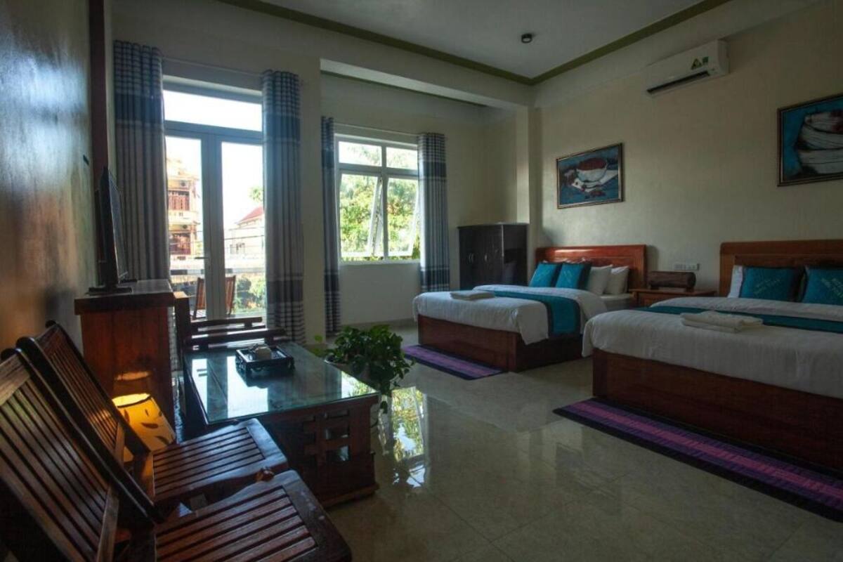 Family Room, Balcony | Soundproofing, WiFi (free), bed sheets