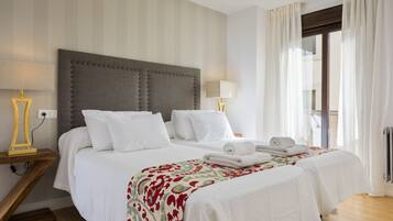 3 Schlafzimmer, Bügeleisen/Bügelbrett, WLAN, Bettwäsche