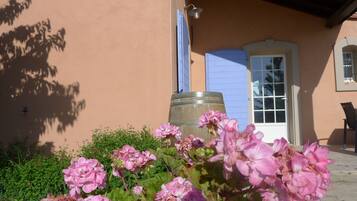 Enceinte de l’hébergement