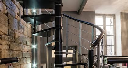 LE CLOS DE L'ABBAYE 4 * in the heart of the Cité Médiale de Sarlat + Free parking