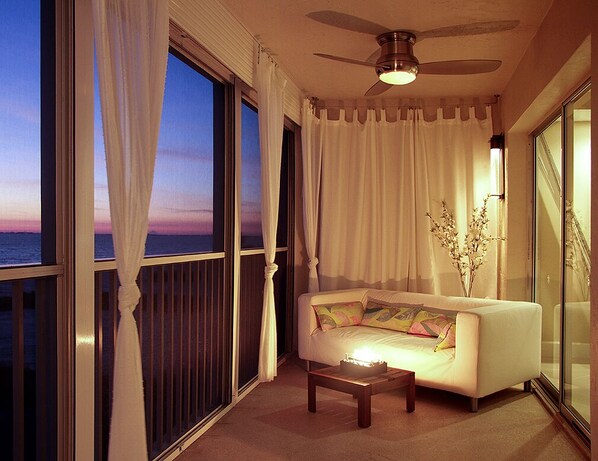 スマートテレビ、暖炉