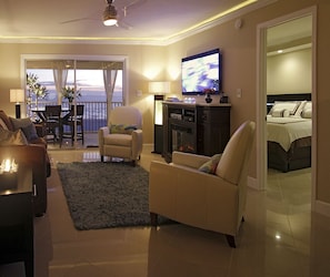 2 室のベッドルーム、旅行用ベビーベッド、WiFi (無料)、ベッドシーツ