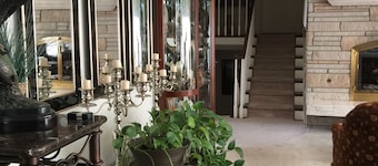 Deal's Bed & Breakfast Inn