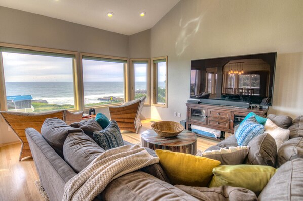 Televisión, reproductor de DVD y videoteca 