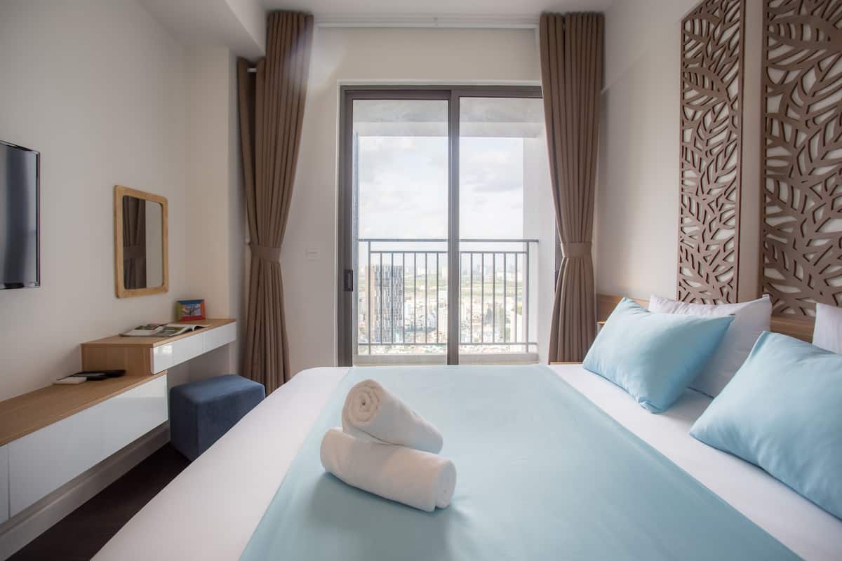 ดีลักซ์อพาร์ทเมนท์, 2 ห้องนอน, ใช้สระว่ายน้ำได้, วิวเมือง | 1 ห้องนอน, ตู้นิรภัยในห้องพัก, โต๊ะทำงาน, พื้นที่ทำงานแบบใช้แล็ปท็อป