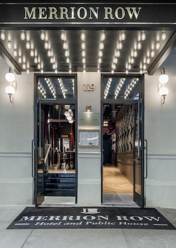 Merrion Row Hotel and Public House