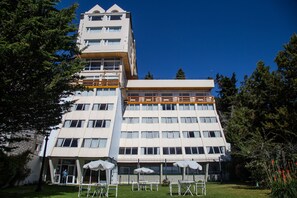 Garden - Patagonia Hotel (San Carlos de Bariloche)