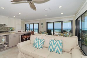 Uklassifisert bilde, 3 av 25, knapp