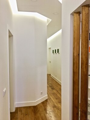 Lobby - Hola Lisbon Suites (Lisbon)