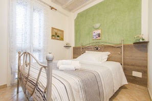 Junior Suite, Balcony