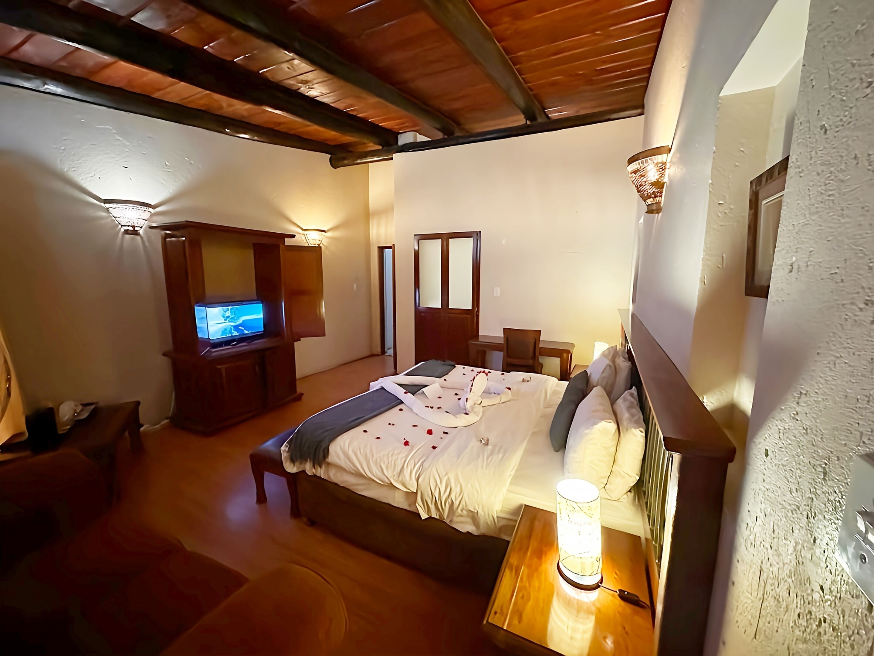 Lyxigt dubbelrum | Minibar, individuell inredning och sängkläder