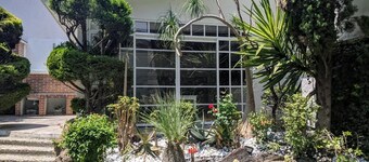 6 Rooms + 7 Bathrooms + Private Free Parking + Free Daily Cleaning Services!