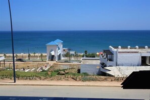 On the beach - Soleil De M'dyek (M'diq)