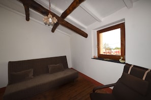 Chimenea, libros