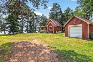 Exterior - Gorgeous lakefront cabin, wrap-around enclosed porch, dock! (St Germain)