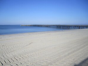ビーチの近く、ビーチタオル