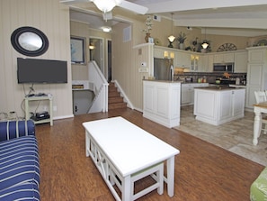 Smart TV, DVD player, books, video library - Direct Oceanfront; Steps to Beach; 4 Bd/4Bth: Large Deck; Zero Entry Pool; Views (Hilton Head Island)