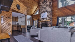 Interior - Elbert’s Resort lakeside cabin with dock and Timber’s bar and grill on site! (St.Germain)