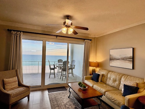 RI 410 Huge Double Shower! Beach Front! Popular Unit! Kitchen & Bath Upgrades