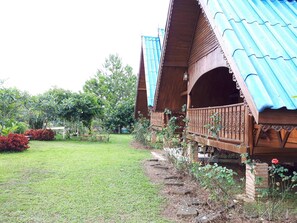 Property grounds - Phuchao-Ngo Resort (Khao Kho)