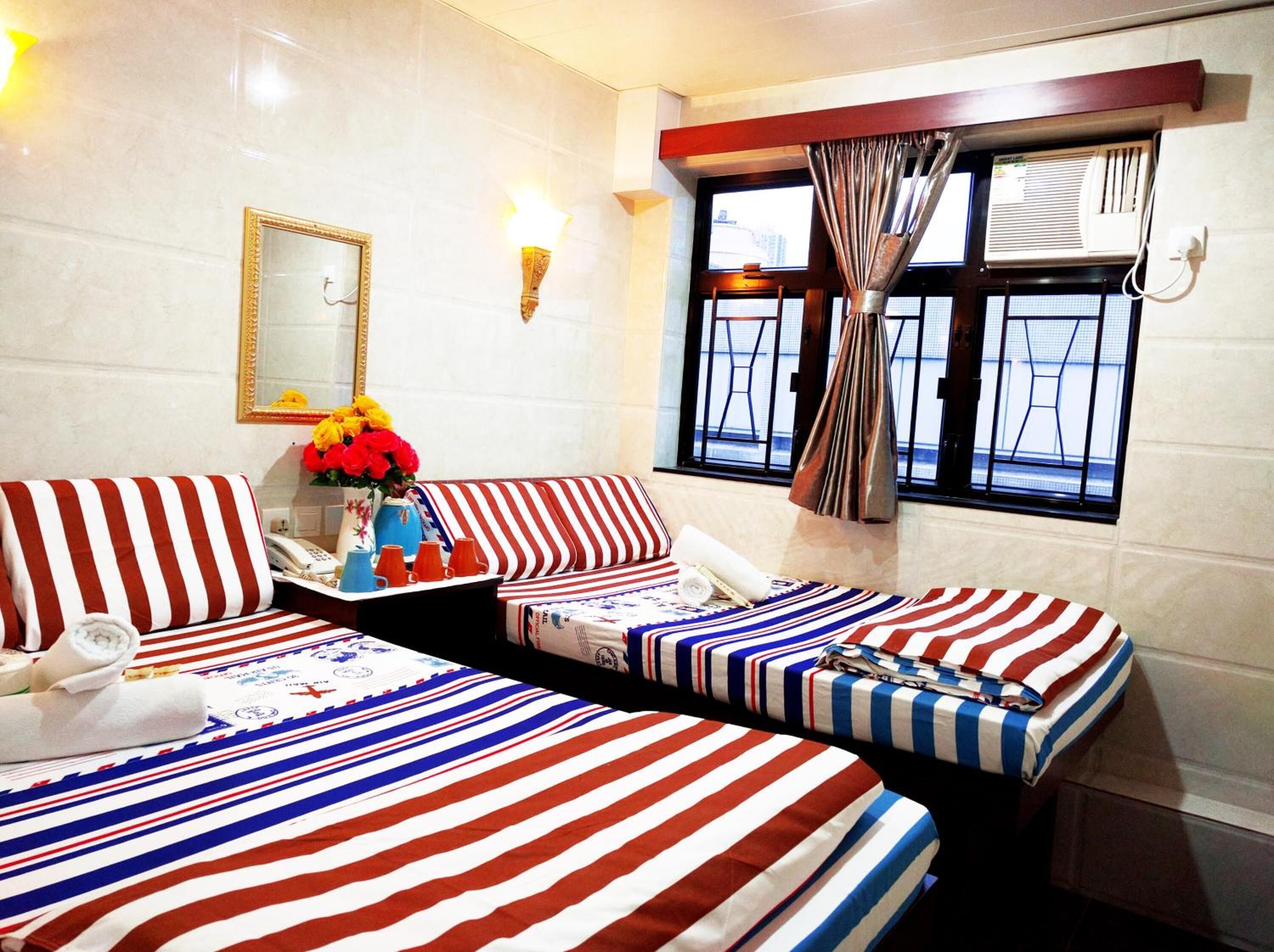 Photo - Melbourne Hostel