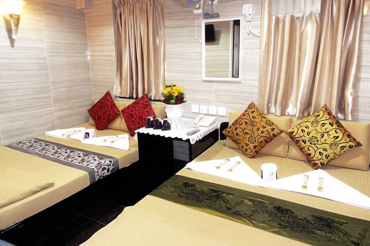 In-room safe, soundproofing, iron/ironing board