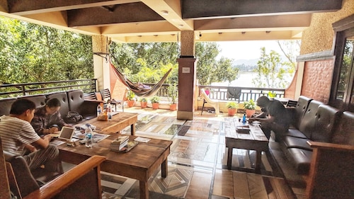 Hotel Forest Lake Backpackers' Hostel